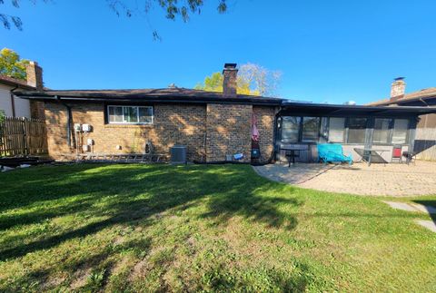 Tiny photo for 3461 S Manor Drive, Lansing, IL 60438 (MLS # 12499469)