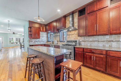 Tiny photo for 1500 E Marquette Road, Chicago, IL 60637 (MLS # 12594912)