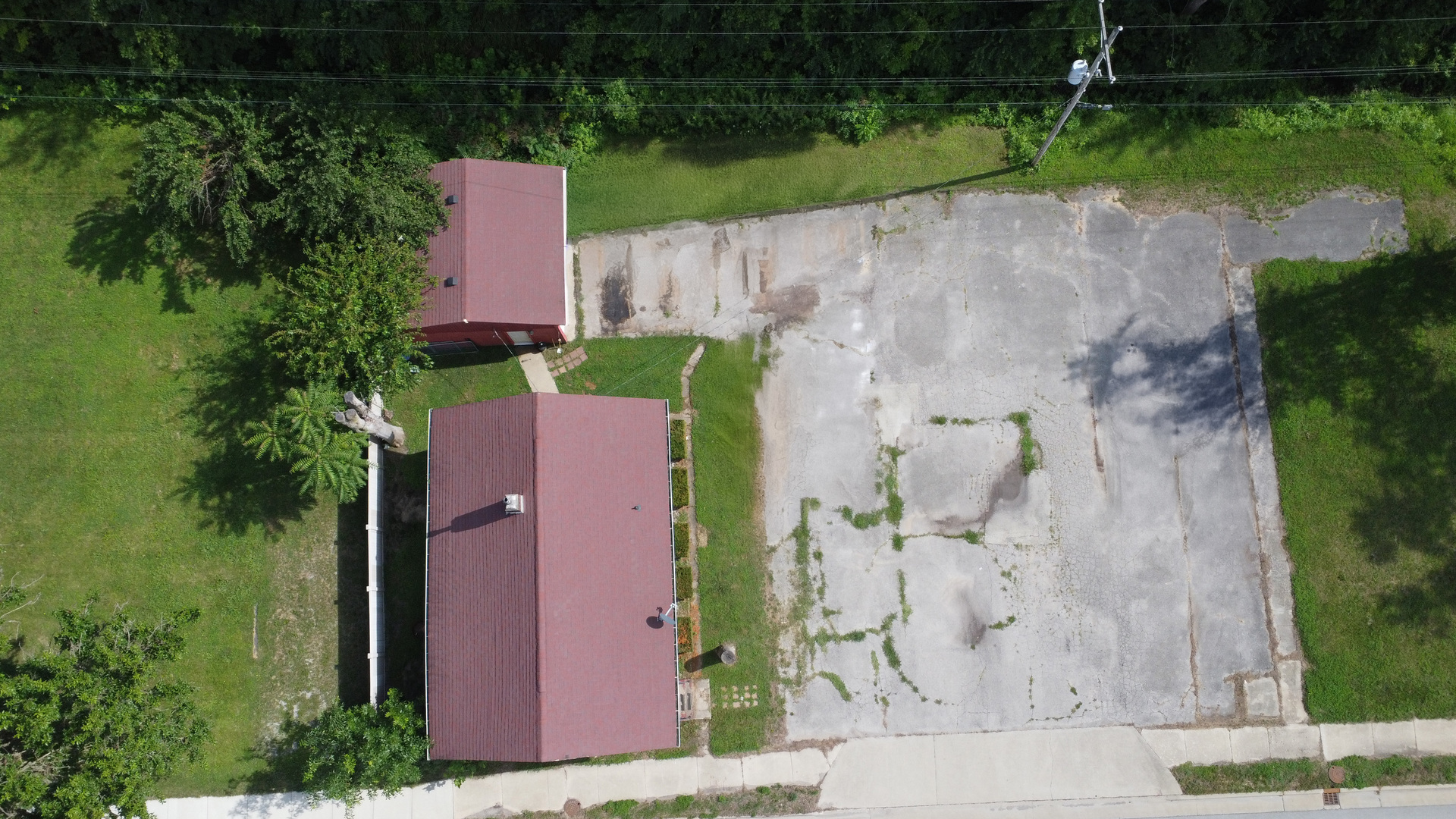 441 E Walnut Street