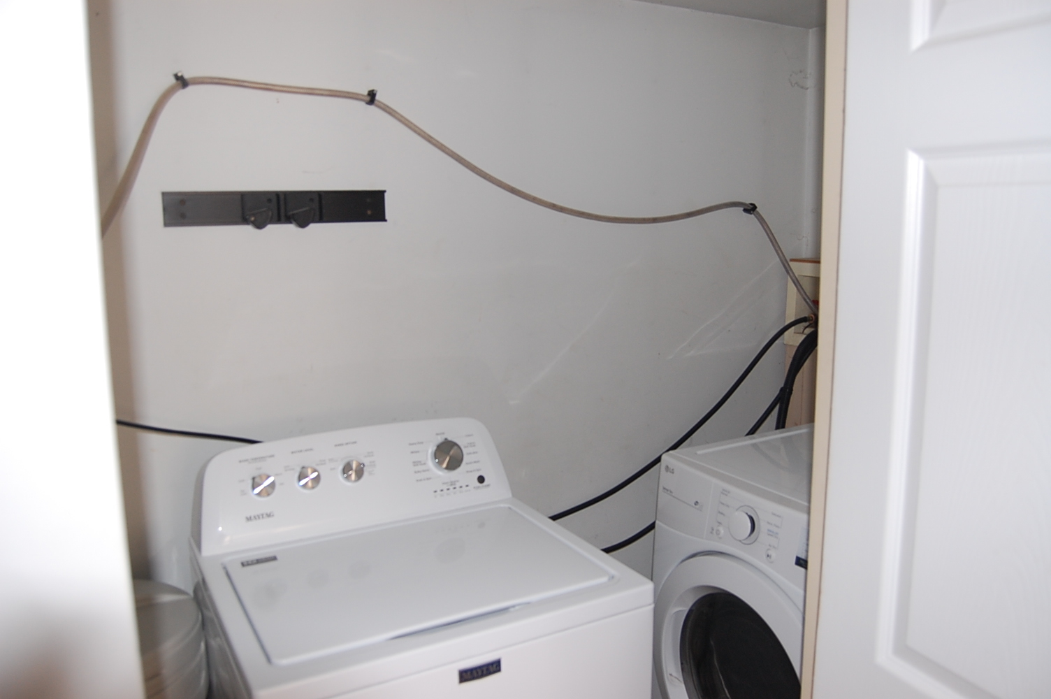 21702 W Edgewood Avenue