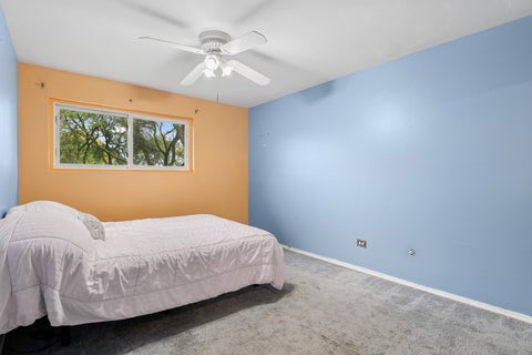 Tiny photo for 850 E Old Willow Road #211, Prospect Heights, IL 60070 (MLS # 12753789)