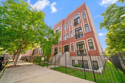 1704 S CARPENTER Street 3B Chicago IL 60608