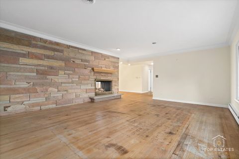 Tiny photo for 10 N Wildwood Drive, Prospect Heights, IL 60070 (MLS # 12513984)