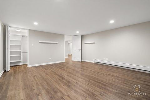 Tiny photo for 10 N Wildwood Drive, Prospect Heights, IL 60070 (MLS # 12513984)