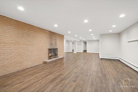 Tiny photo for 10 N Wildwood Drive, Prospect Heights, IL 60070 (MLS # 12513984)