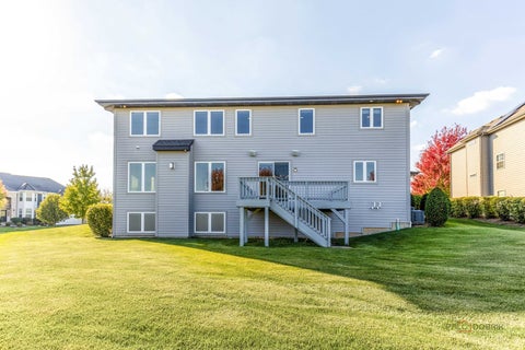 Tiny photo for 32 N Acacia Drive, Hawthorn Woods, IL 60047 (MLS # 12791298)