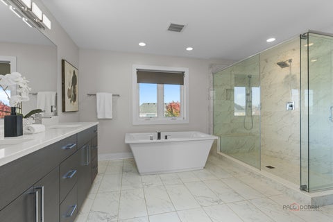 Tiny photo for 32 N Acacia Drive, Hawthorn Woods, IL 60047 (MLS # 12791298)