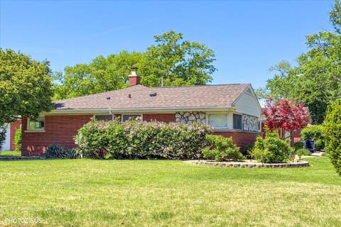 Tiny photo for 6200 W 128th Street, Palos Heights, IL 60463 (MLS # 12645624)