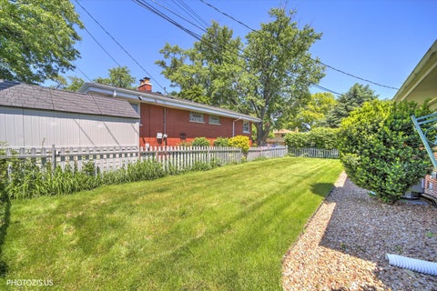 Tiny photo for 6200 W 128th Street, Palos Heights, IL 60463 (MLS # 12645624)