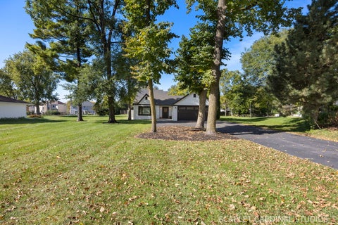Tiny photo for 4544 Ivanhoe Avenue, Lisle, IL 60532 (MLS # 12780494)
