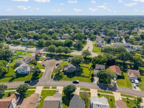 Tiny photo for 855 Peoria Court, Carol Stream, IL 60188 (MLS # 12696419)