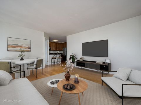 Tiny photo for 1455 N Sandburg Terrace #2009, Chicago, IL 60610 (MLS # 12452108)