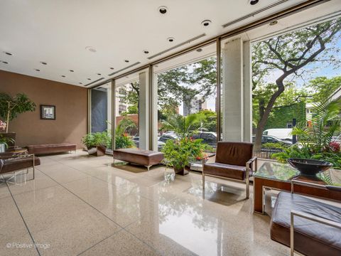 Tiny photo for 1455 N Sandburg Terrace #2009, Chicago, IL 60610 (MLS # 12452108)