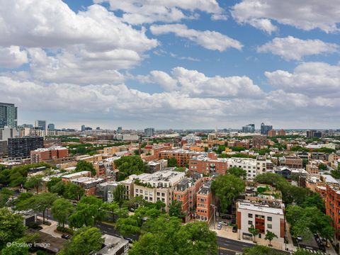 Tiny photo for 1455 N Sandburg Terrace #2009, Chicago, IL 60610 (MLS # 12452108)