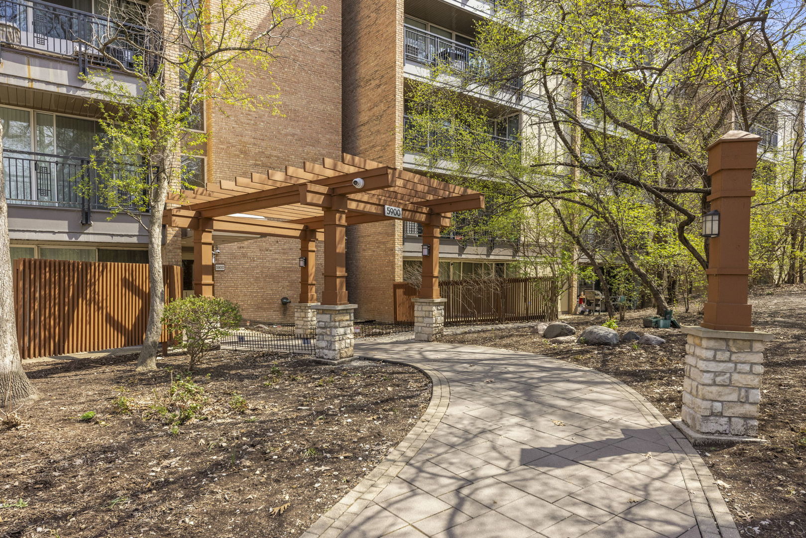 5900 Oakwood Drive 5F