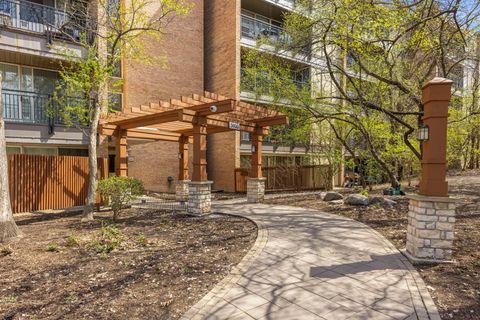 Tiny photo for 5900 Oakwood Drive #5F, Lisle, IL 60532 (MLS # 12615453)