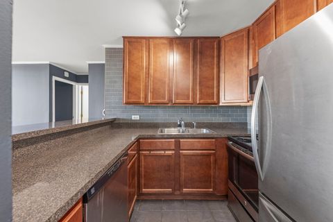 Tiny photo for 5900 Oakwood Drive #5F, Lisle, IL 60532 (MLS # 12615453)