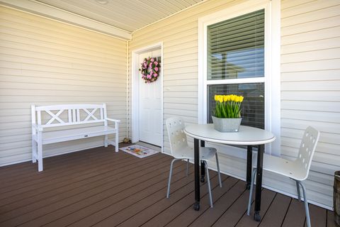 Tiny photo for 1517 Concord Court, Grayslake, IL 60030 (MLS # 12611873)