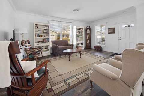 Tiny photo for 1517 Concord Court, Grayslake, IL 60030 (MLS # 12611873)