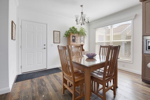 Tiny photo for 1517 Concord Court, Grayslake, IL 60030 (MLS # 12611873)