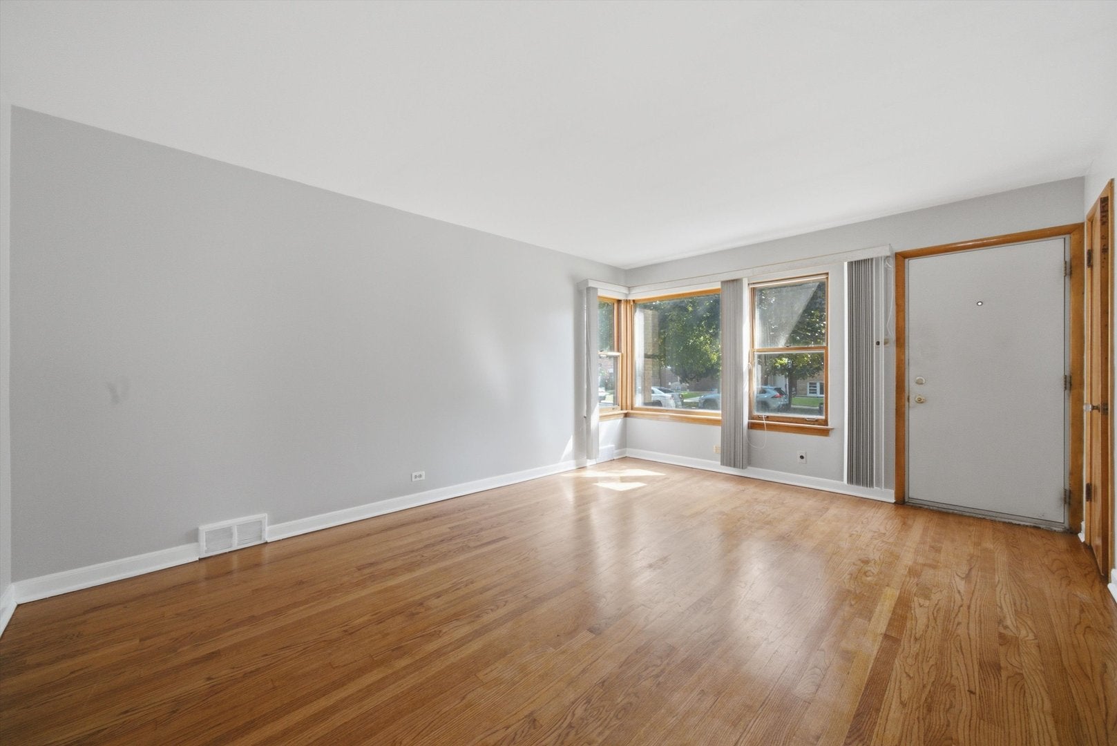 3532 S 59th Court