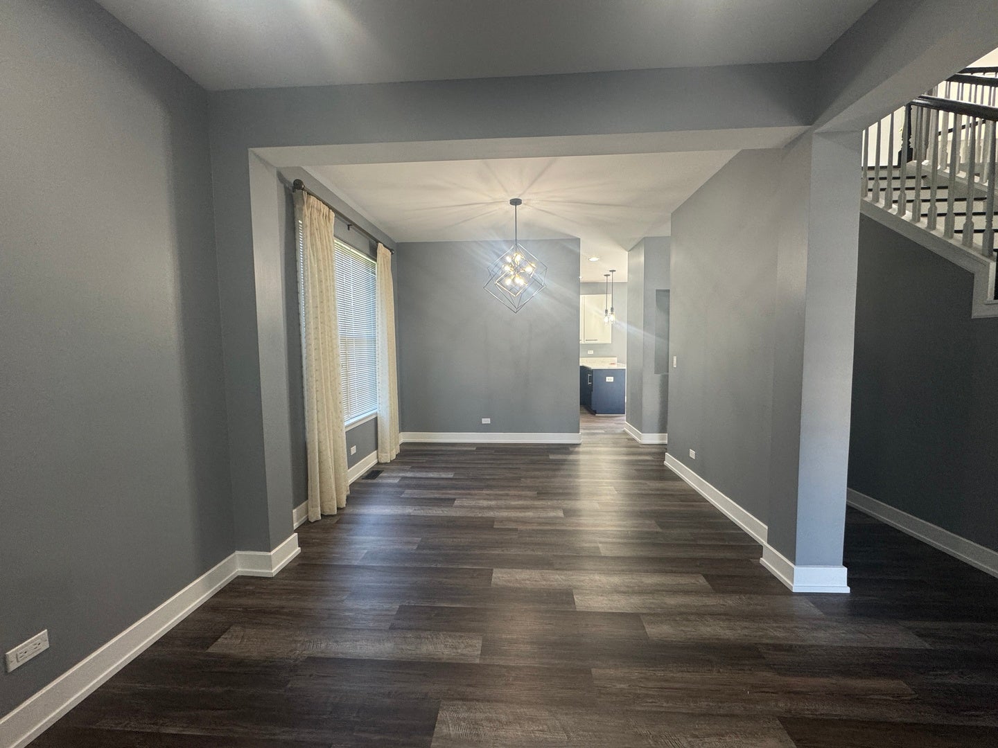2131 W Silverleaf Lane