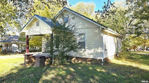 Tiny photo for 2571 S ILLINOIS Avenue, Carbondale, IL 62901 (MLS # EB460508)