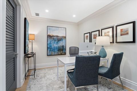 Tiny photo for 2550 N Lakeview Avenue #S605, Chicago, IL 60614 (MLS # 12503566)