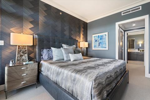 Tiny photo for 2550 N Lakeview Avenue #S605, Chicago, IL 60614 (MLS # 12503566)