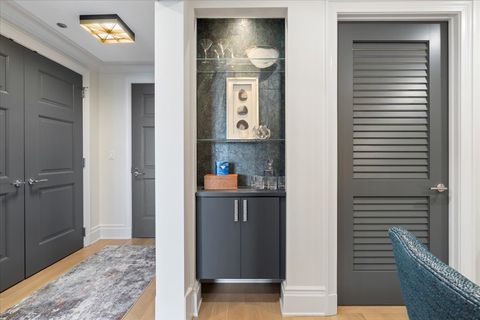 Tiny photo for 2550 N Lakeview Avenue #S605, Chicago, IL 60614 (MLS # 12503566)