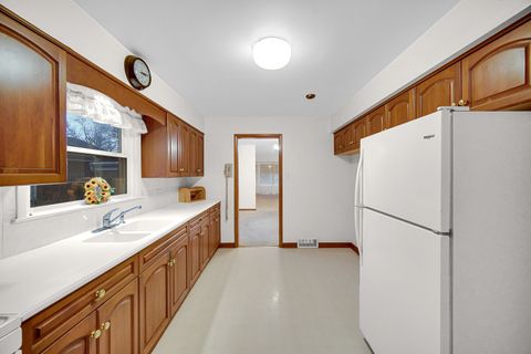 Tiny photo for 18423 Homewood Avenue, Homewood, IL 60430 (MLS # 12525272)