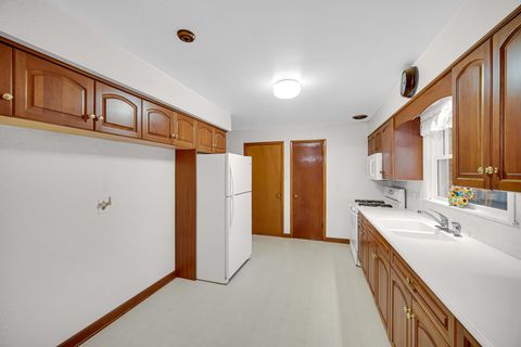 Tiny photo for 18423 Homewood Avenue, Homewood, IL 60430 (MLS # 12525272)