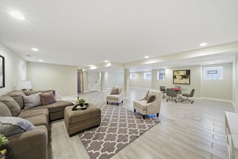 Tiny photo for 9900 S Seeley Avenue, Chicago, IL 60643 (MLS # 12550603)