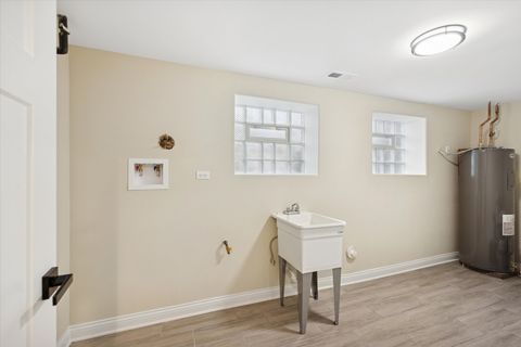 Tiny photo for 9900 S Seeley Avenue, Chicago, IL 60643 (MLS # 12550603)