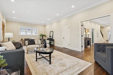 Tiny photo for 9900 S Seeley Avenue, Chicago, IL 60643 (MLS # 12550603)