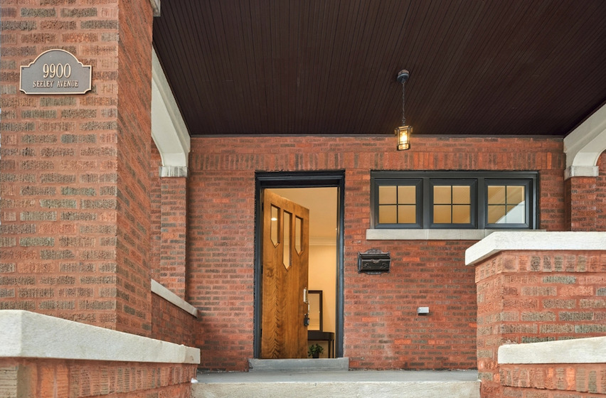 9900 S Seeley Avenue