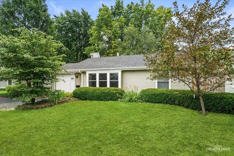 Tiny photo for 316 Dee Road, North Aurora, IL 60542 (MLS # 12702794)