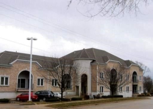 Photo 1 of 1 — 1990 Larkin Avenue 14, Elgin, IL 60123