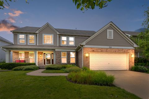 Photo of 752 Easton Lane, Elk Grove Village, IL 60007 (MLS # 12680222)