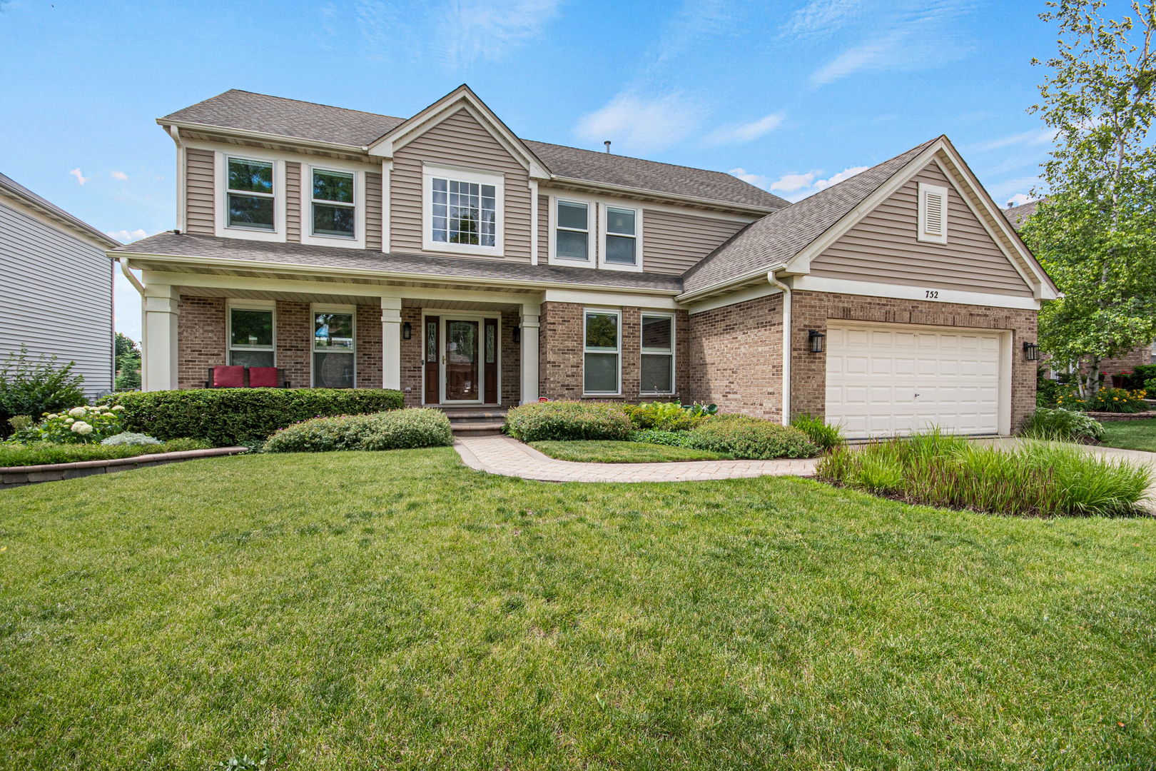 752 Easton Lane