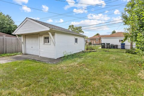 Tiny photo for 9338 S Ridgeway Avenue, Evergreen Park, IL 60805 (MLS # 12441551)