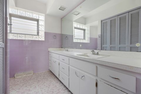 Tiny photo for 9338 S Ridgeway Avenue, Evergreen Park, IL 60805 (MLS # 12441551)