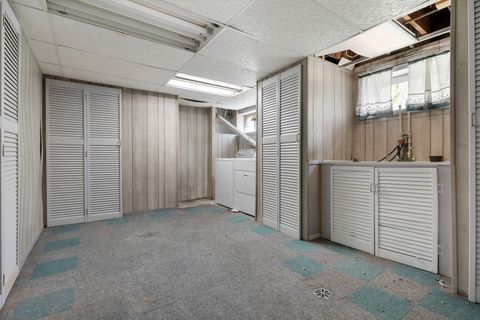 Tiny photo for 9338 S Ridgeway Avenue, Evergreen Park, IL 60805 (MLS # 12441551)