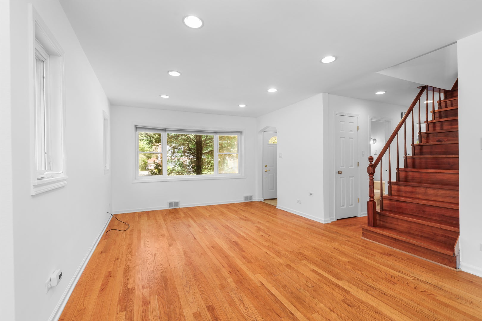 119 ELM Street