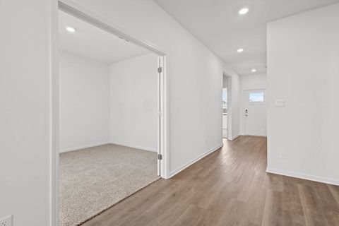 Tiny photo for 268 Snowdrop Lane, Elgin, IL 60124 (MLS # 12520493)