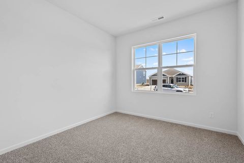 Tiny photo for 268 Snowdrop Lane, Elgin, IL 60124 (MLS # 12520493)