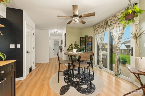 Tiny photo for 1447 Aspen Lane, Yorkville, IL 60560 (MLS # 12607224)