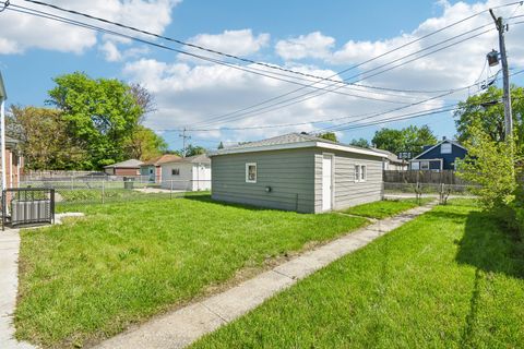 Tiny photo for 505 Monroe Street, Dolton, IL 60419 (MLS # 12606167)