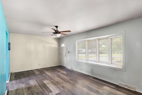 Tiny photo for 4712 Gregory Street, McHenry, IL 60051 (MLS # 12481702)