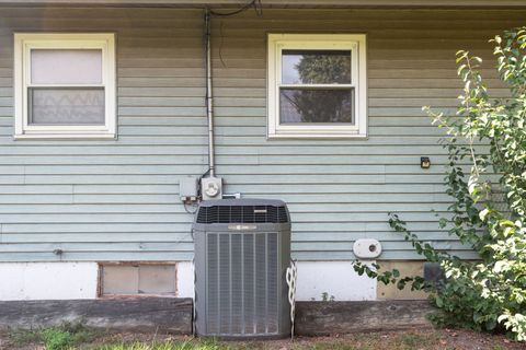 Tiny photo for 4712 Gregory Street, McHenry, IL 60051 (MLS # 12481702)